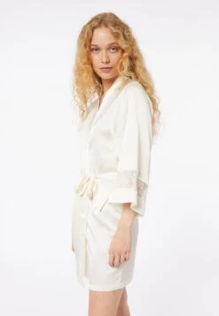 ETAM Sentiment - Deshabille - Bordeaux Grenat - Peignoir - Off-White 6 ETAM Sentiment - Deshabille - Bordeaux Grenat - Peignoir - Off-White -Etam 091471da900744b3ac39c0981b7a5787