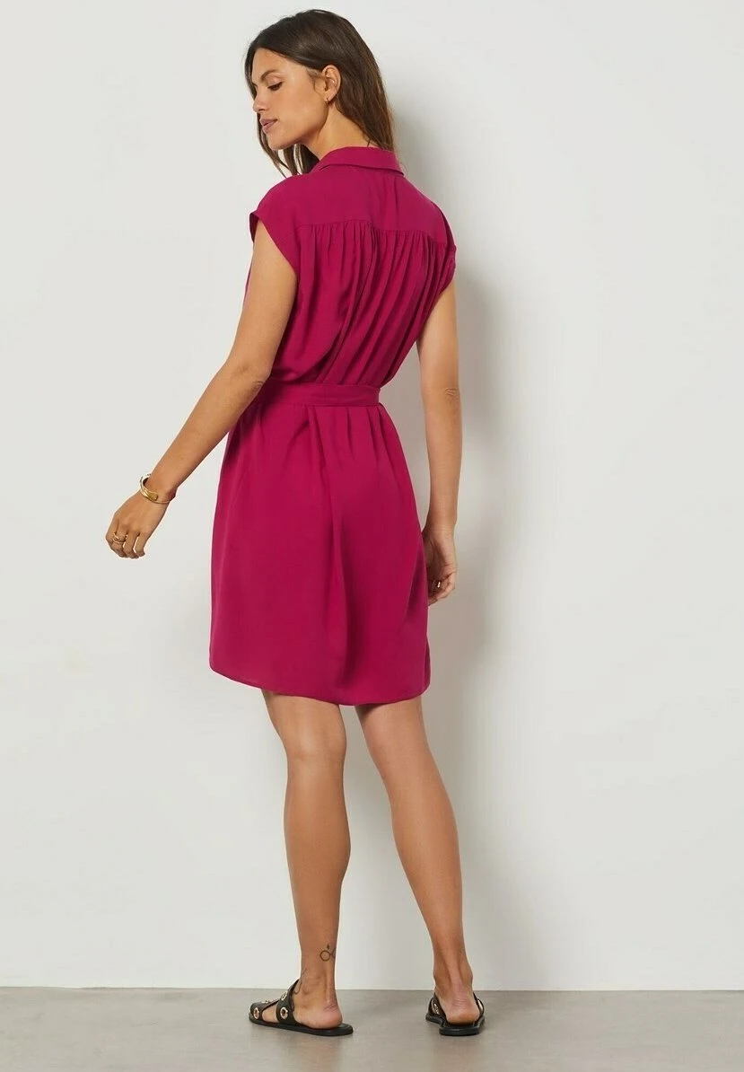 ETAM Leralix - Robe Chemise - Fuschia 2 ETAM Leralix - Robe Chemise - Fuschia – Image 2