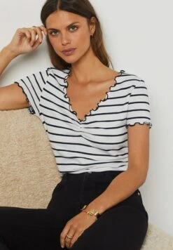 ETAM Abina - T-Shirt Imprimé - Noir -Etam 1234d1efe1174bfaa71f6b6b8396c931