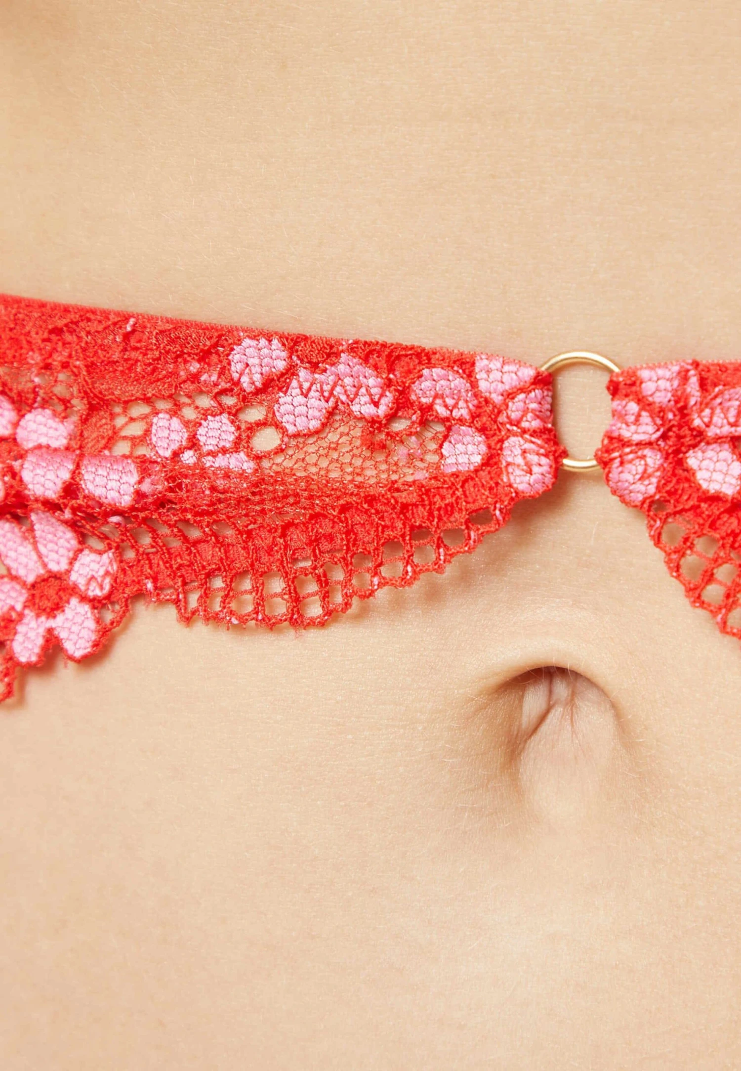 ETAM Somptueuse - String - Fuschia 4 ETAM Somptueuse - String - Fuschia – Image 4