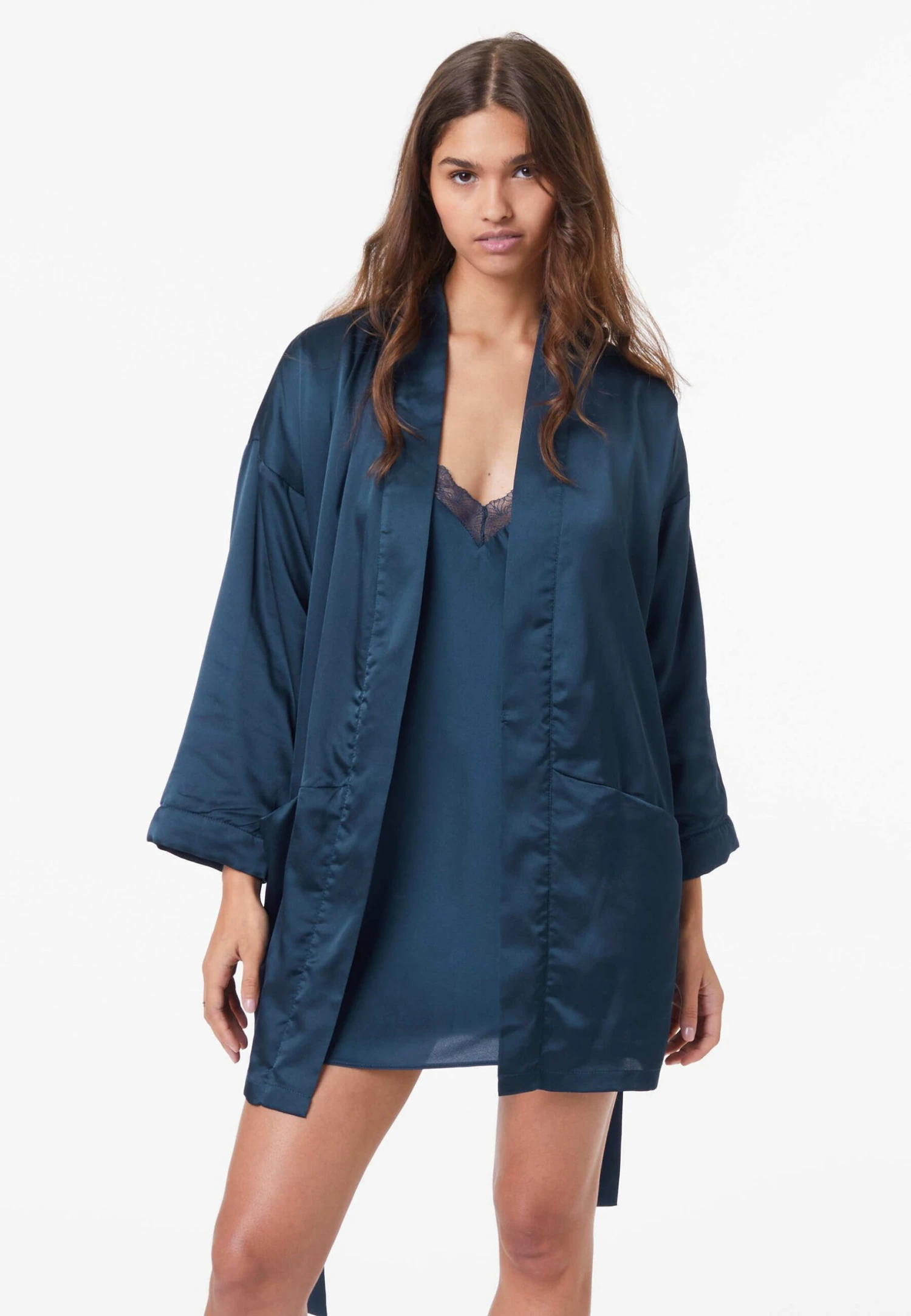 ETAM New Siberian - Peignoir - Bleu Marine 3 ETAM New Siberian - Peignoir - Bleu Marine – Image 3