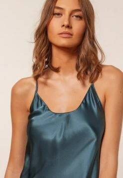 ETAM Chemise De Nuit / Nuisette - Bleu Pétrole 7 ETAM Chemise De Nuit / Nuisette - Bleu Pétrole -Etam 9c75dffd435248f5b0b1be861cd5a2b0