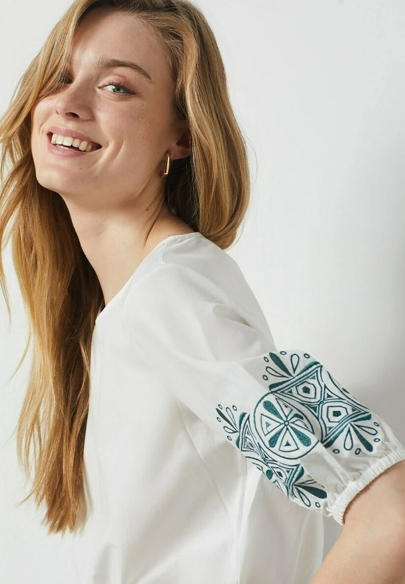 ETAM Leonce - Blouse - Ecru 4 ETAM Leonce - Blouse - Ecru – Image 4