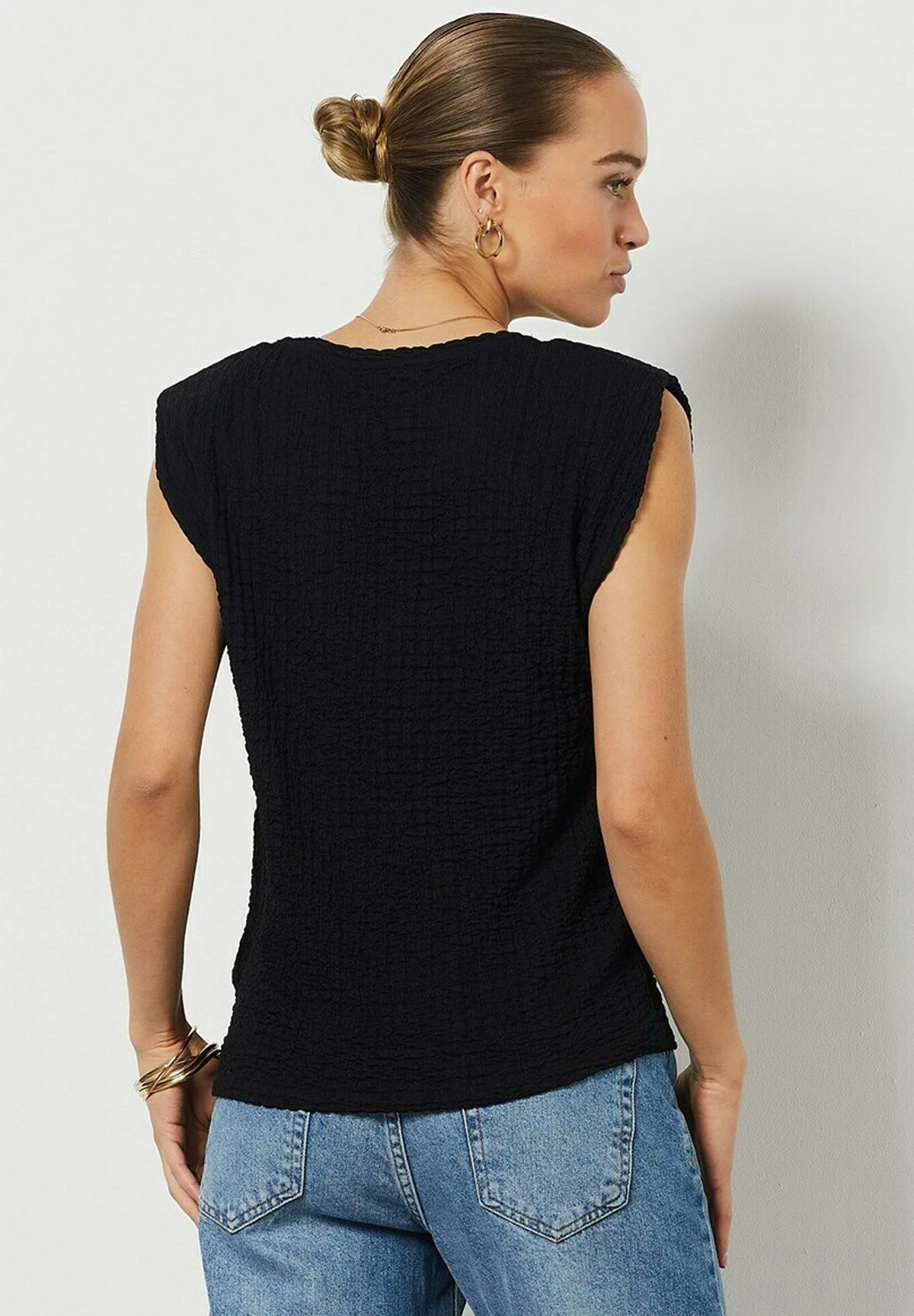 ETAM Aminat - T-Shirt Basique - Noir 3 ETAM Aminat - T-Shirt Basique - Noir – Image 3