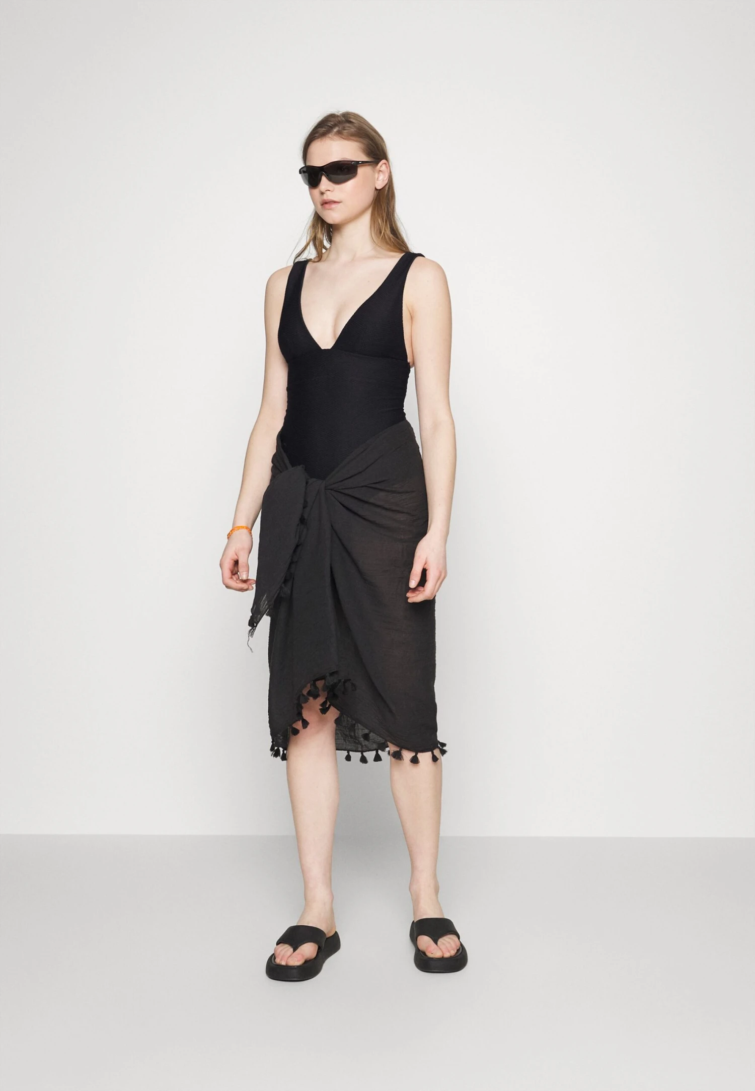 ETAM Vahine - Maillot De Bain - Black 2 ETAM Vahine - Maillot De Bain - Black – Image 2