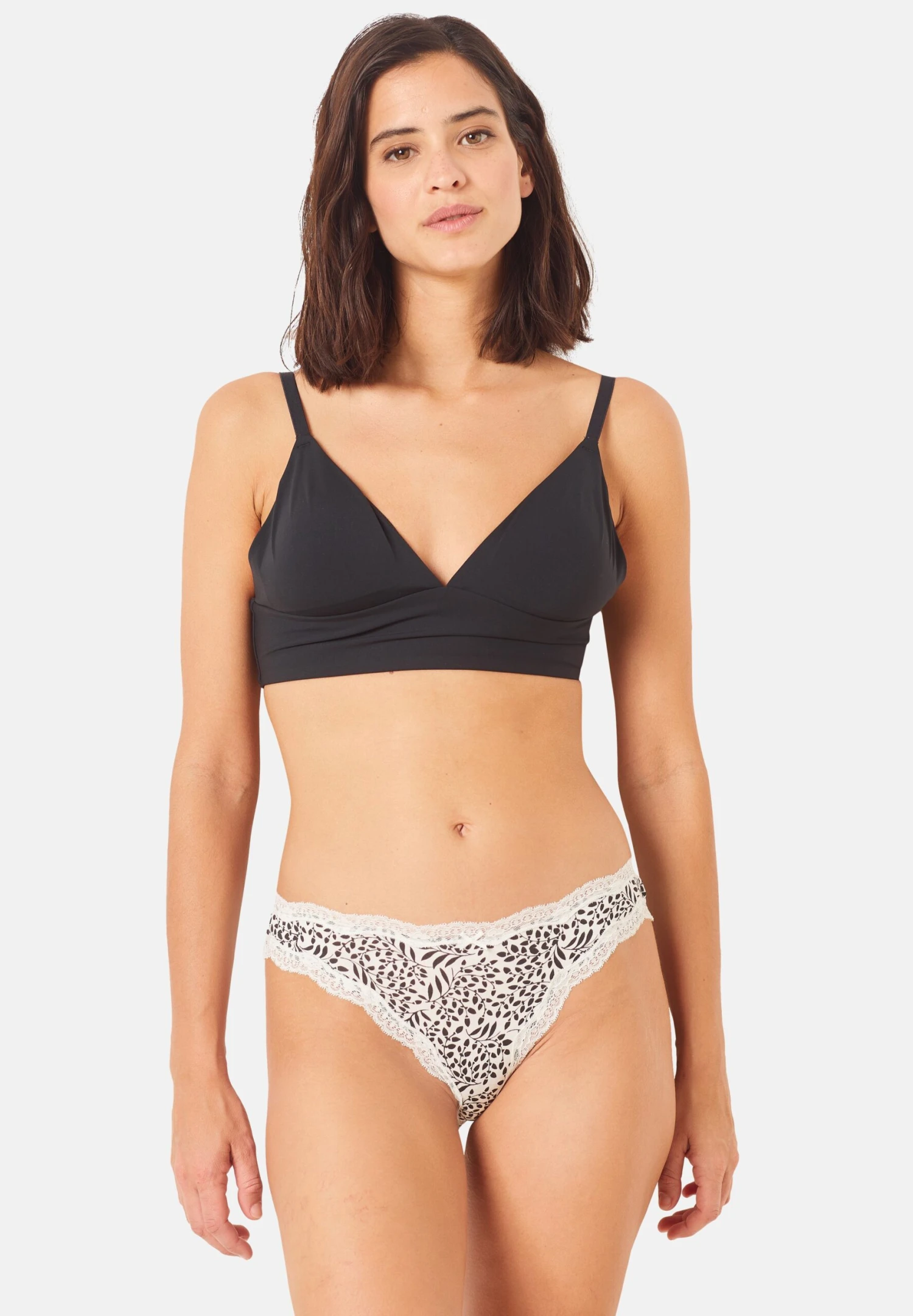 ETAM Lolla - Slip - Noir 2 ETAM Lolla - Slip - Noir – Image 2