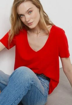 ETAM Sybile - T-Shirt Basique - Rouge 7 ETAM Sybile - T-Shirt Basique - Rouge -Etam d0da2d5a88194e0894fedef791ddeaca