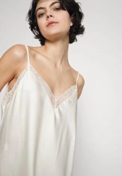 ETAM Sentiment Nuisette - Chemise De Nuit / Nuisette - Ecru 11 ETAM Sentiment Nuisette - Chemise De Nuit / Nuisette - Ecru -Etam e4d50a23ae6849cc846b0ed102af0c21