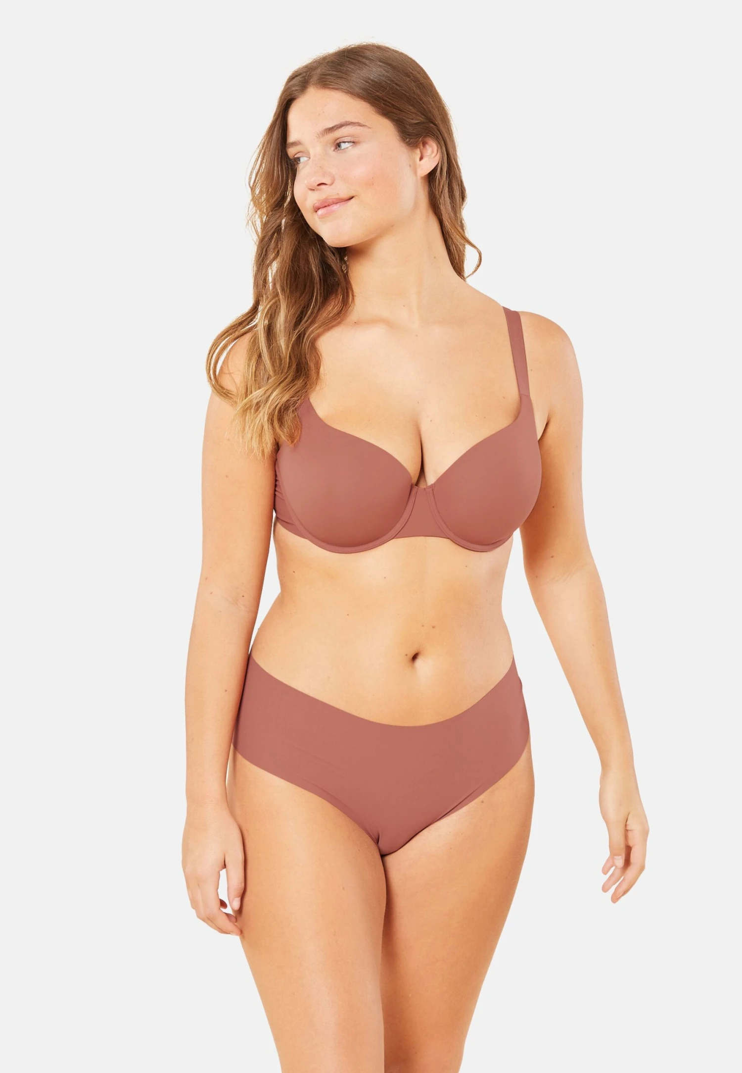 ETAM Pure Fit - Soutien-Gorge À Armatures - Rouge Bordeaux 1 ETAM Pure Fit - Soutien-Gorge À Armatures - Rouge Bordeaux