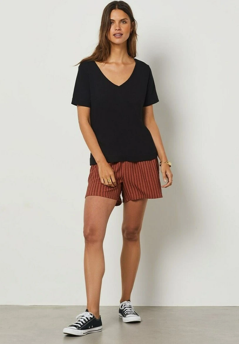 ETAM Punta - T-Shirt Basique - Noir 2 ETAM Punta - T-Shirt Basique - Noir – Image 2