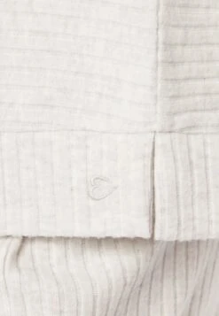 ETAM Calino - T-Shirt À Manches Longues - Gris Clair -Etam ecacac08d57542be8b1b2a3d1727da6b