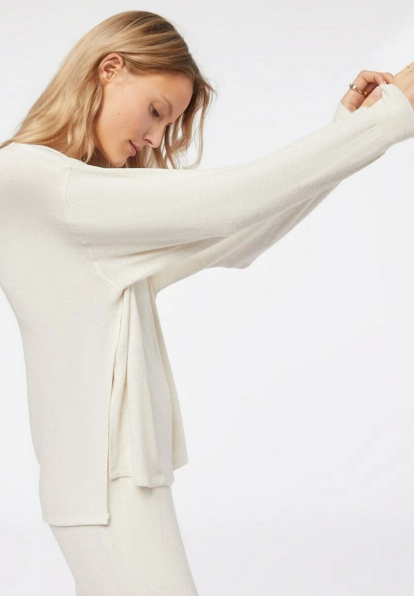 ETAM Cloa - Pullover - White 4 ETAM Cloa - Pullover - White – Image 4