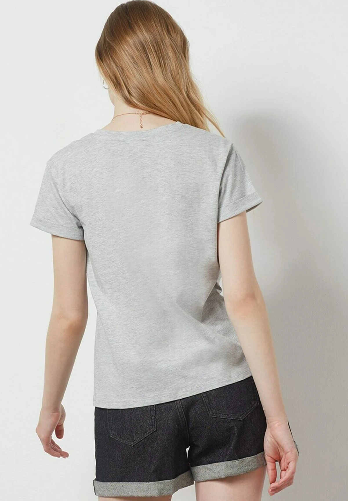ETAM Amina - T-Shirt Imprimé - Gris Clair 3 ETAM Amina - T-Shirt Imprimé - Gris Clair – Image 3